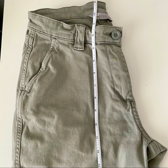 💠3/$10 MOUNTAIN WAREHOUSE Cargo Pants - Picture 7 of 7